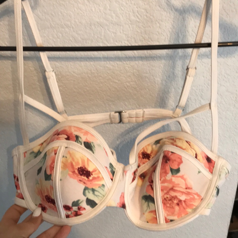 Bathing suit top